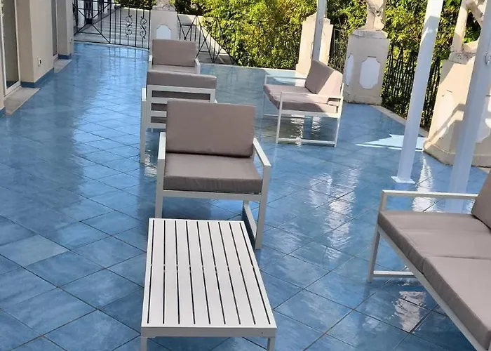 Hotel Bussola