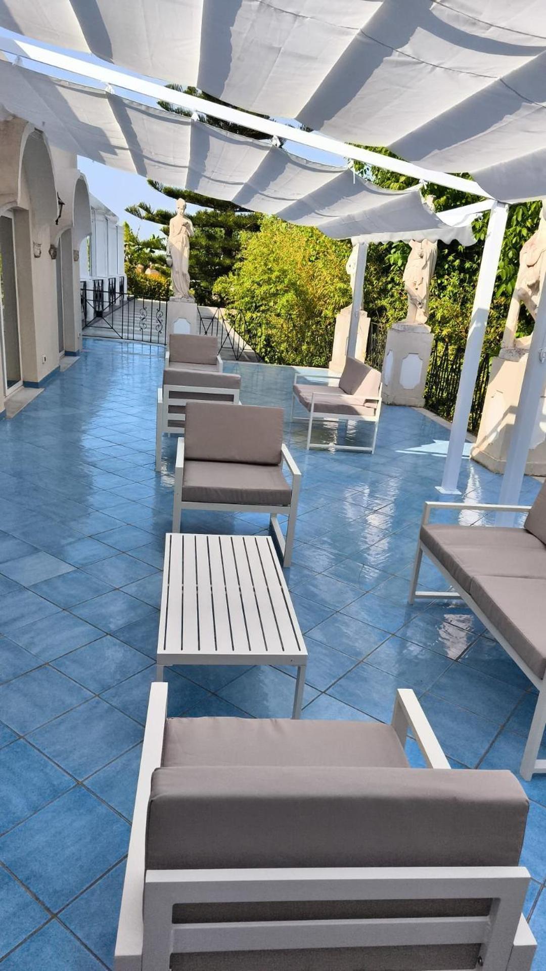 Bussola Hotel 3*