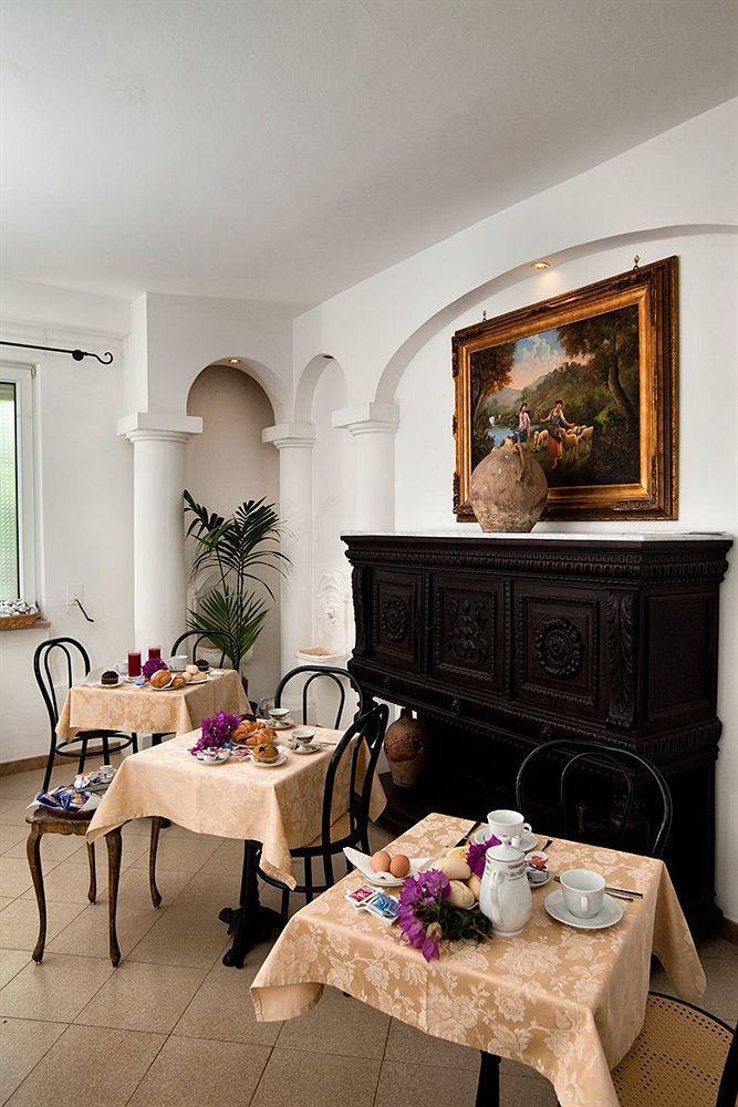 Bussola Hotel 3*